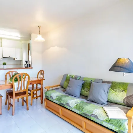 Els Jardins Iii By Interhome Roses